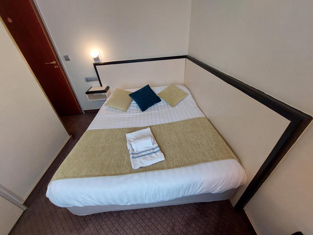 Hotel Le Lion D'or 3*