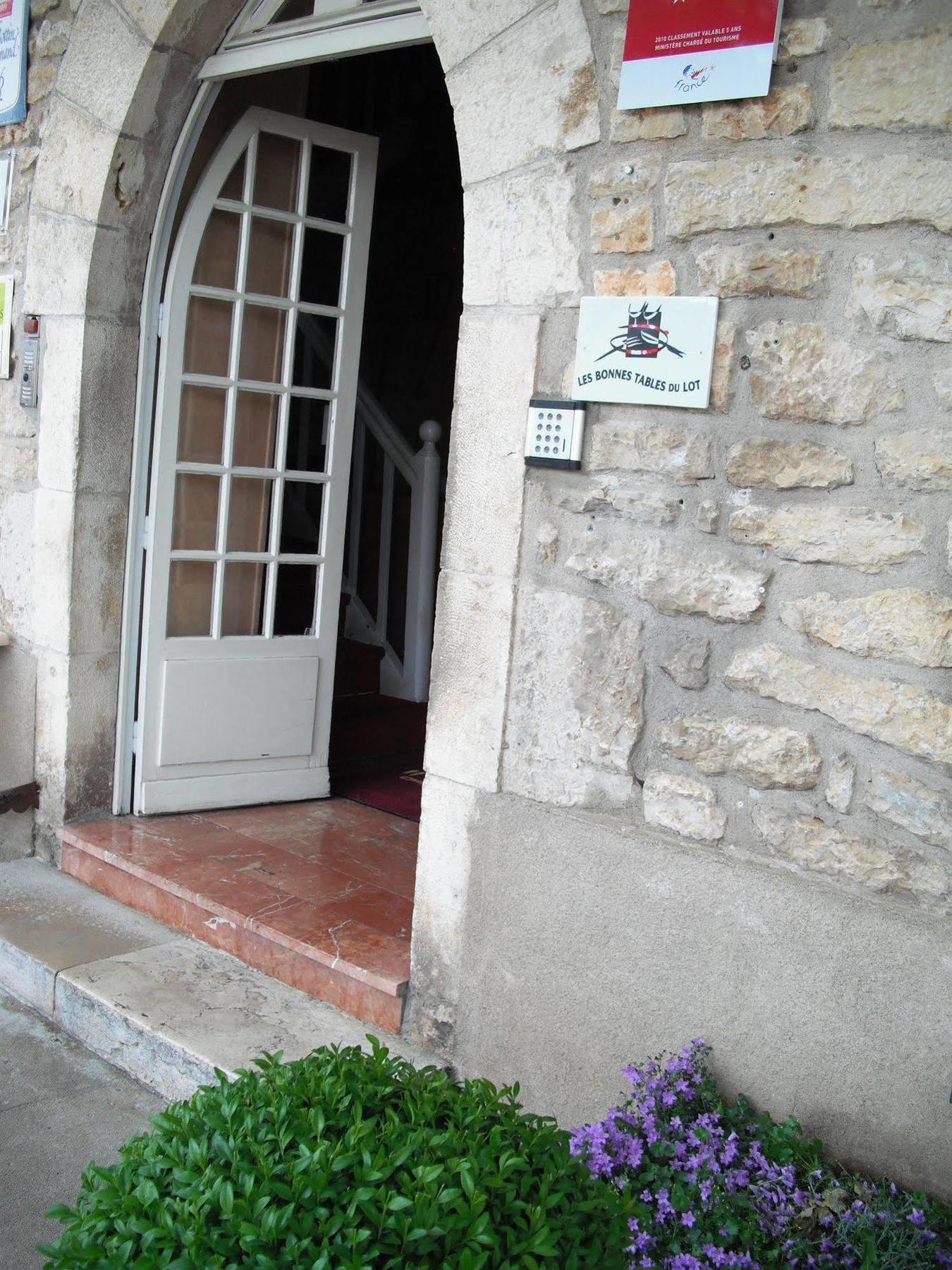 Hotel Le Lion D'or